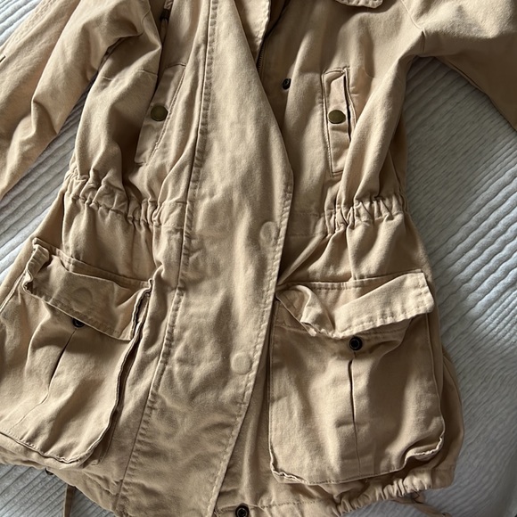 Utility Cargo Jacket - Picture 6 of 10